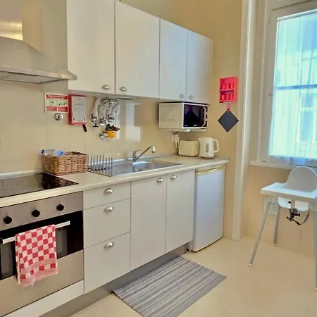 유니크 디자인 아파트먼트 *